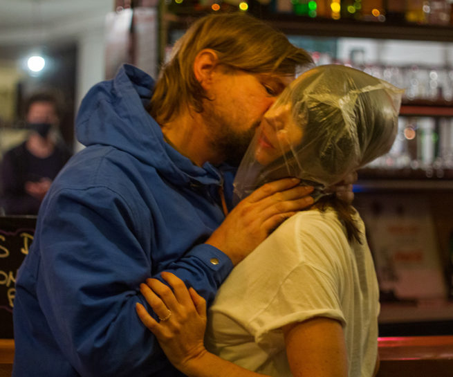 Le baiser comme une première chute Cie Narcisse Histoire de prod © Yves Lechermieir